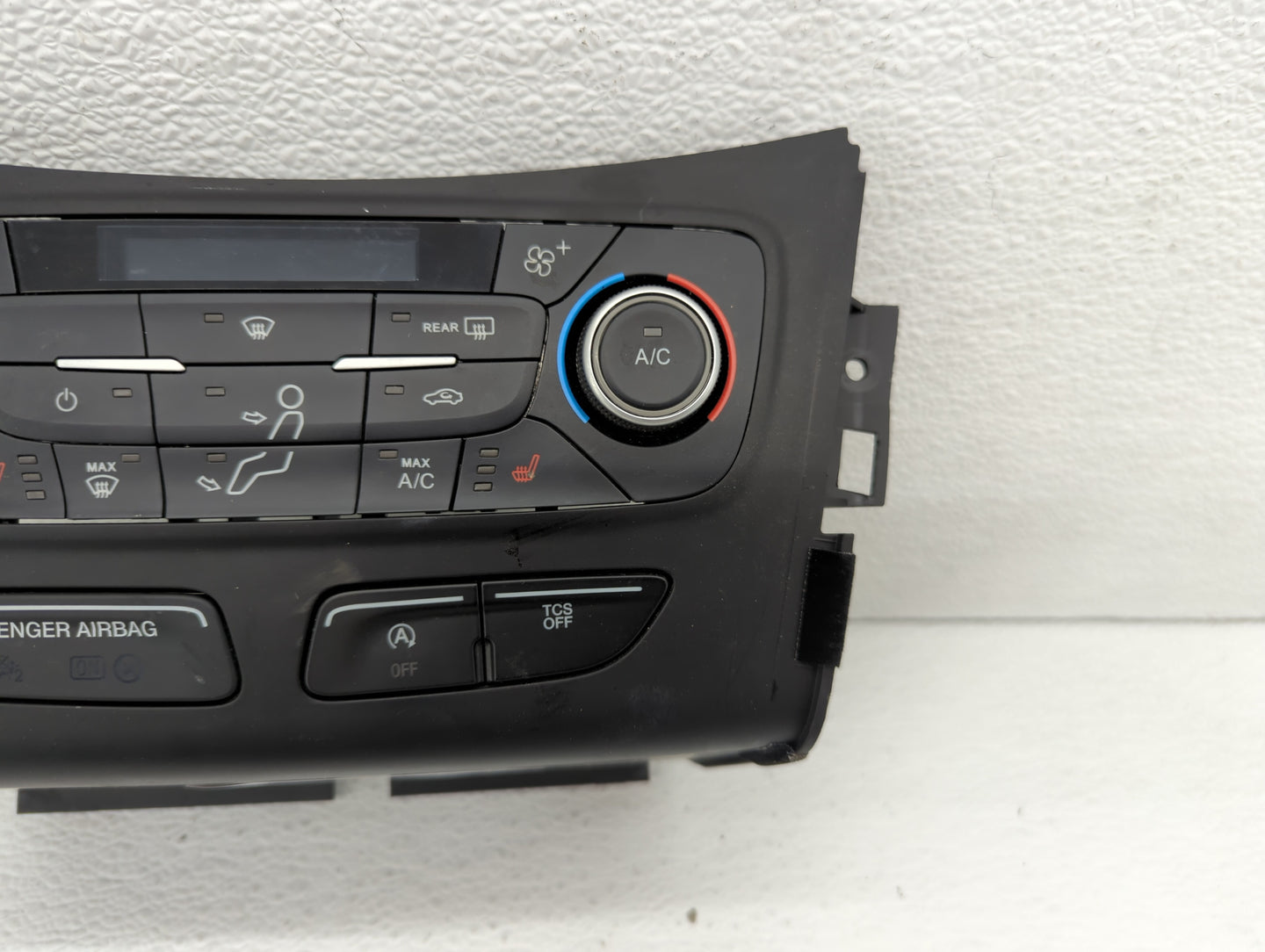 2018-2019 Ford Escape Climate Control Module Temperature AC/Heater Replacement P/N:GJ5T-18C612-CH GJ5T-18C612-CJ Fits OEM Us