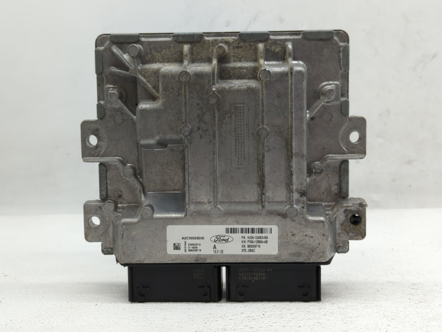 2017-2019 Ford Escape PCM Engine Control Computer ECU ECM PCU OEM P/N:HJ5A-12A650-MA FV6A-12B684-AB Fits Fits 2017 2018 2019