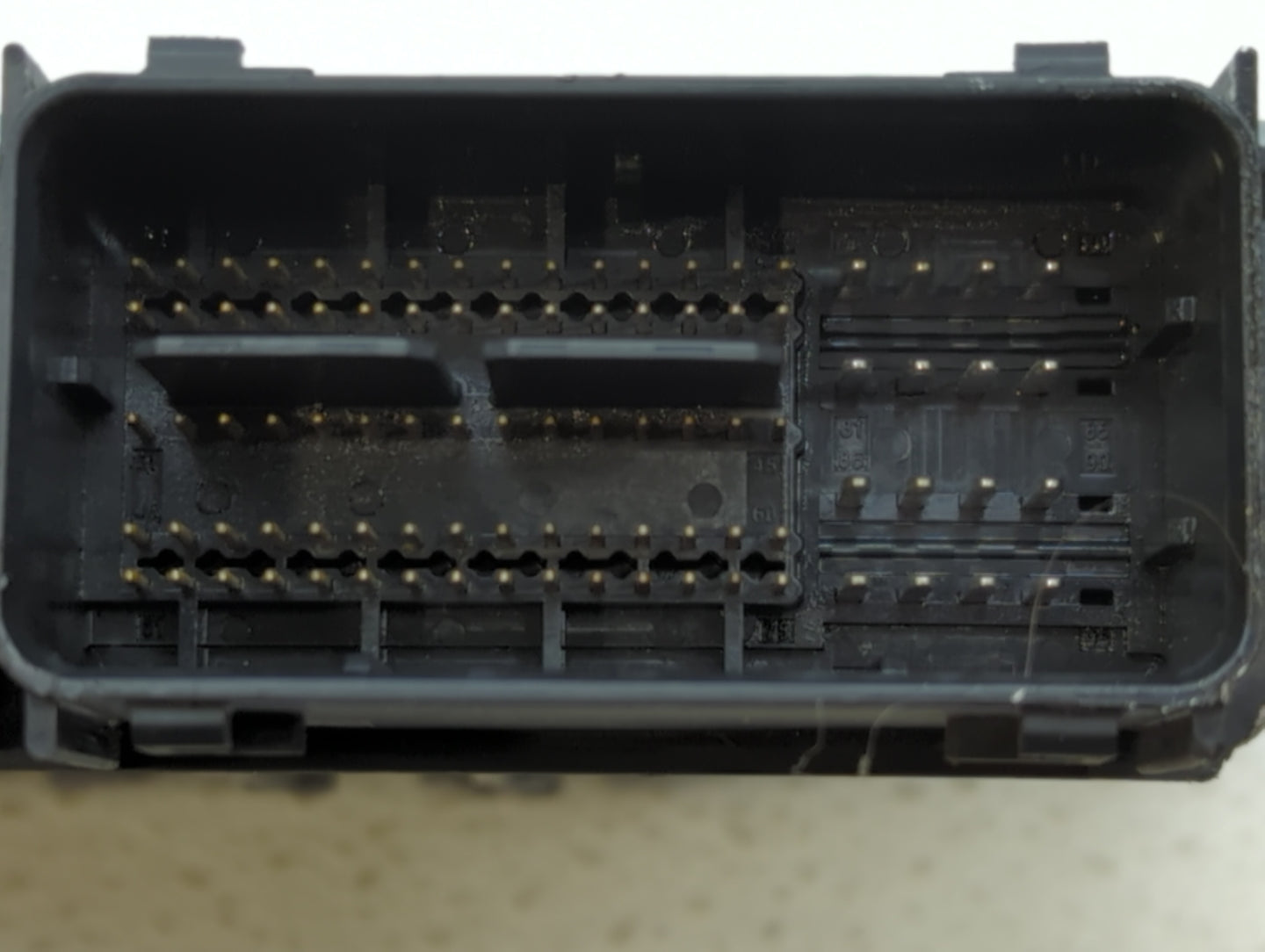 2017-2019 Ford Escape PCM Engine Control Computer ECU ECM PCU OEM P/N:HJ5A-12A650-MA FV6A-12B684-AB Fits Fits 2017 2018 2019