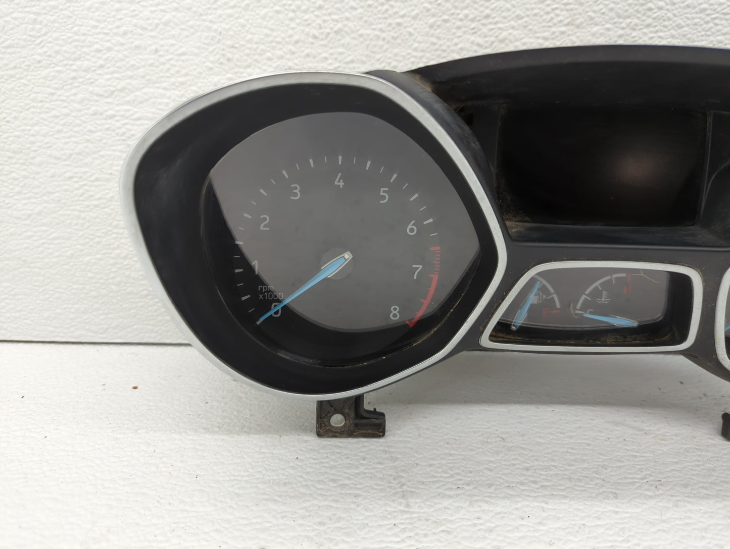 2018 Ford Escape Instrument Cluster Speedometer Gauges Fits OEM Used Auto Parts - Oemusedautoparts1.com