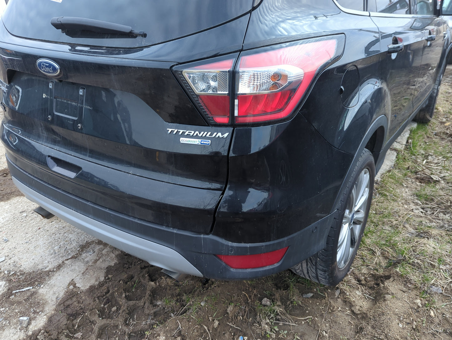2017-2019 Ford Escape Rear Bumper Assembly Oem 5005575 - Oemusedautoparts1.com