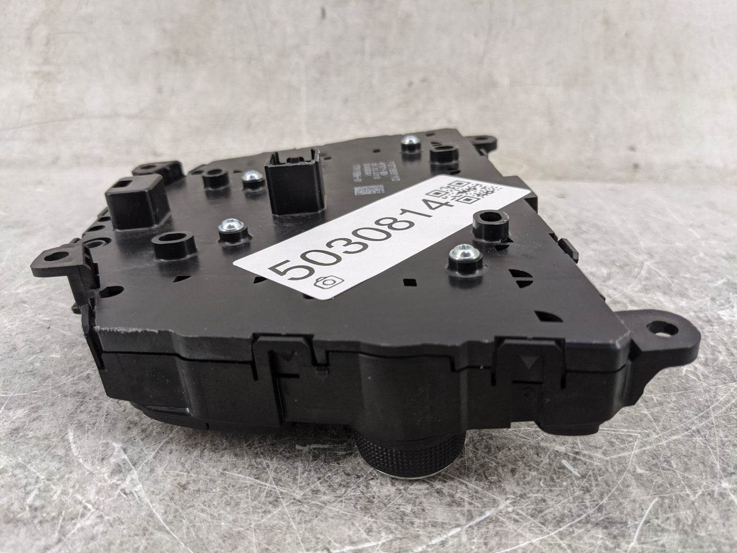 2017-2019 Ford Escape Radio Control Panel 5030814 - Oemusedautoparts1.com