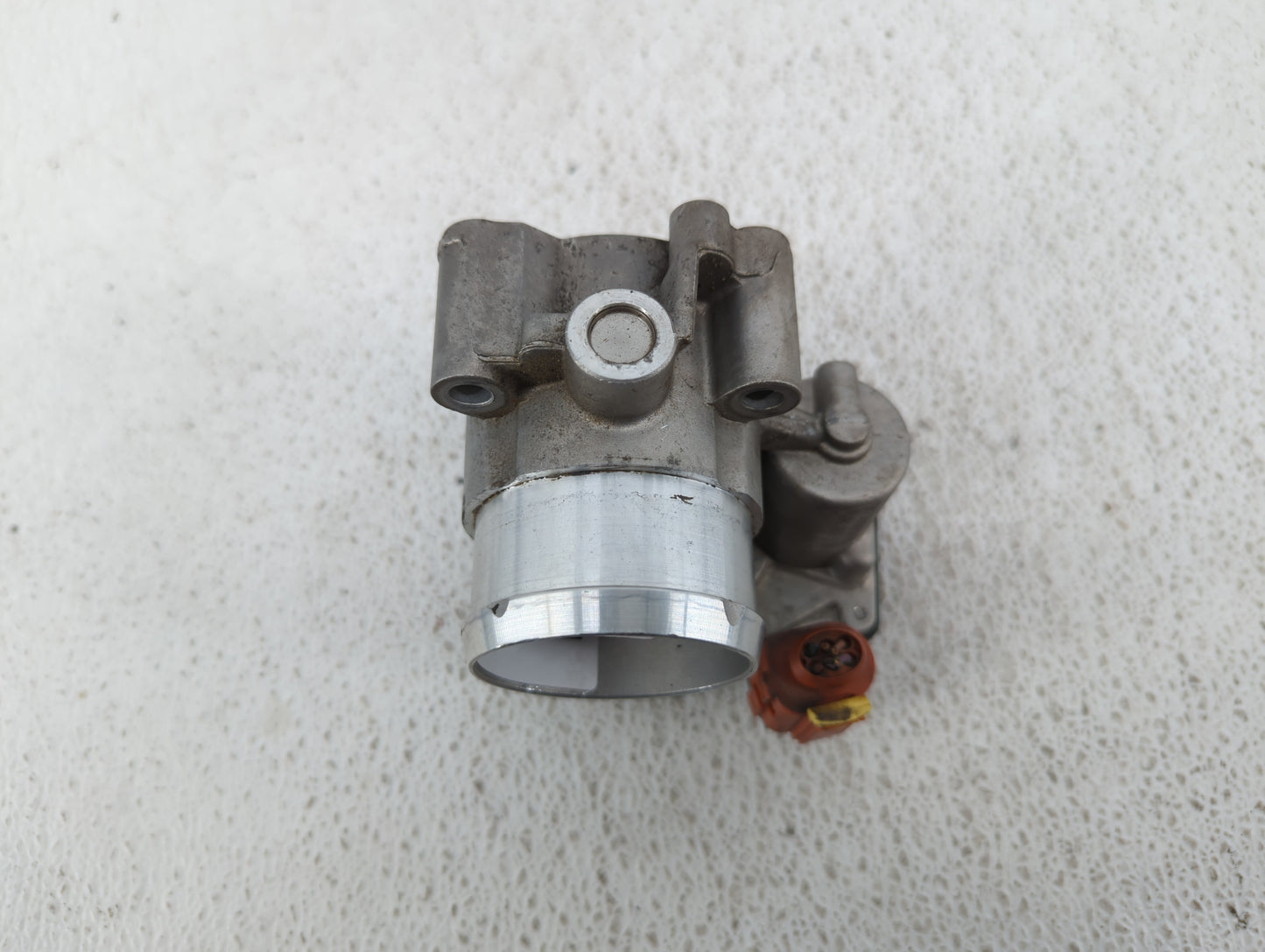 2017-2019 Ford Escape Throttle Body P/N:DS7G-9F991-CA DS7G-9F991-BB Fits Fits 2014 2015 2016 2017 2018 2019 2020 OEM Used Au