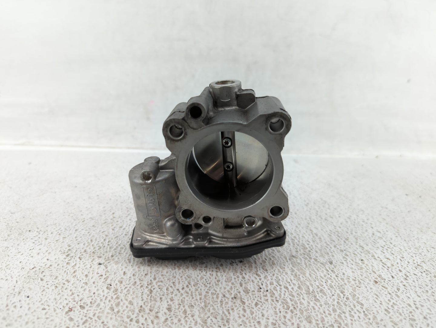 2017-2019 Ford Escape Throttle Body P/N:DS7G-9F991-CA DS7G-9F991-BB Fits Fits 2014 2015 2016 2017 2018 2019 2020 OEM Used Au