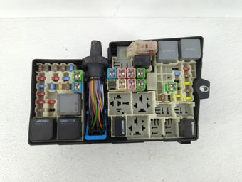 compare product 2018 Ford Escape Fusebox Fuse Box Panel Relay Module P/N:AV6T-14A142-AB AV6T-14A067-AD Fits OEM Used Auto Parts