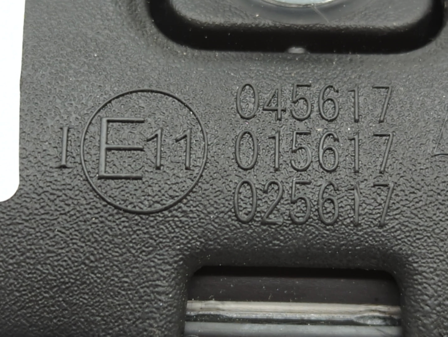 2017-2019 Ford Escape Interior Rear View Mirror Replacement OEM P/N:E11025617 E11015617 Fits Fits 2015 2016 2017 2018 2019 O