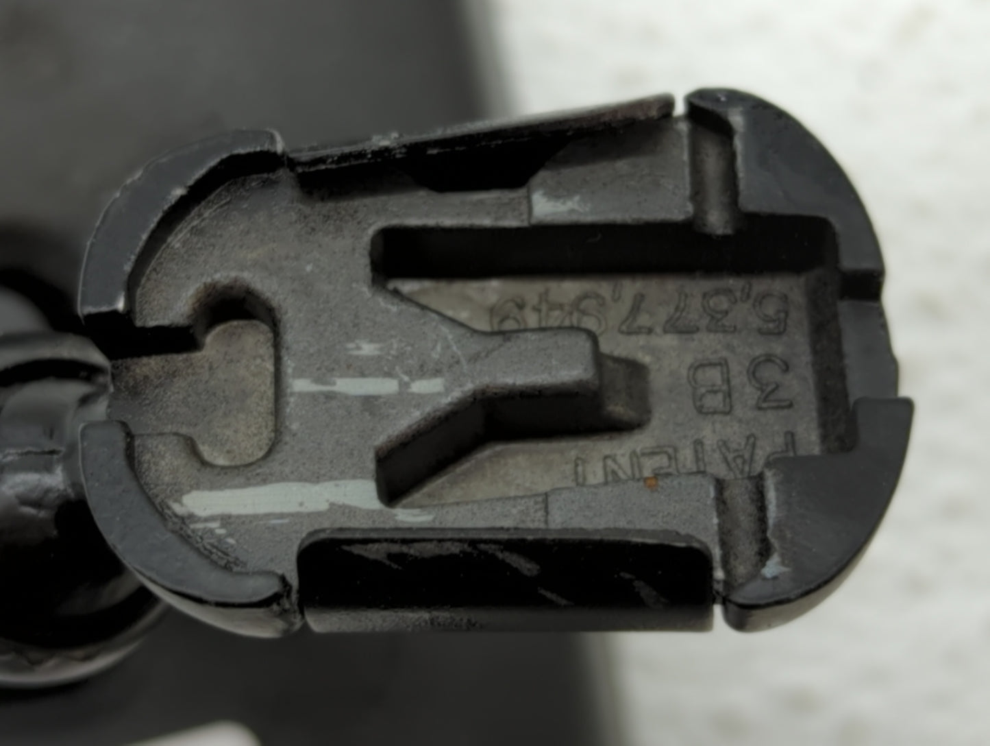 2017-2019 Ford Escape Interior Rear View Mirror Replacement OEM P/N:E11025617 E11015617 Fits Fits 2015 2016 2017 2018 2019 O