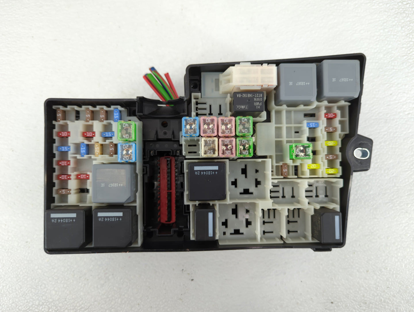 2018 Ford Escape Fusebox Fuse Box Panel Relay Module P/N:AV6T-14A142-AB AV6T-14A067-AD Fits OEM Used Auto Parts - Oemusedaut
