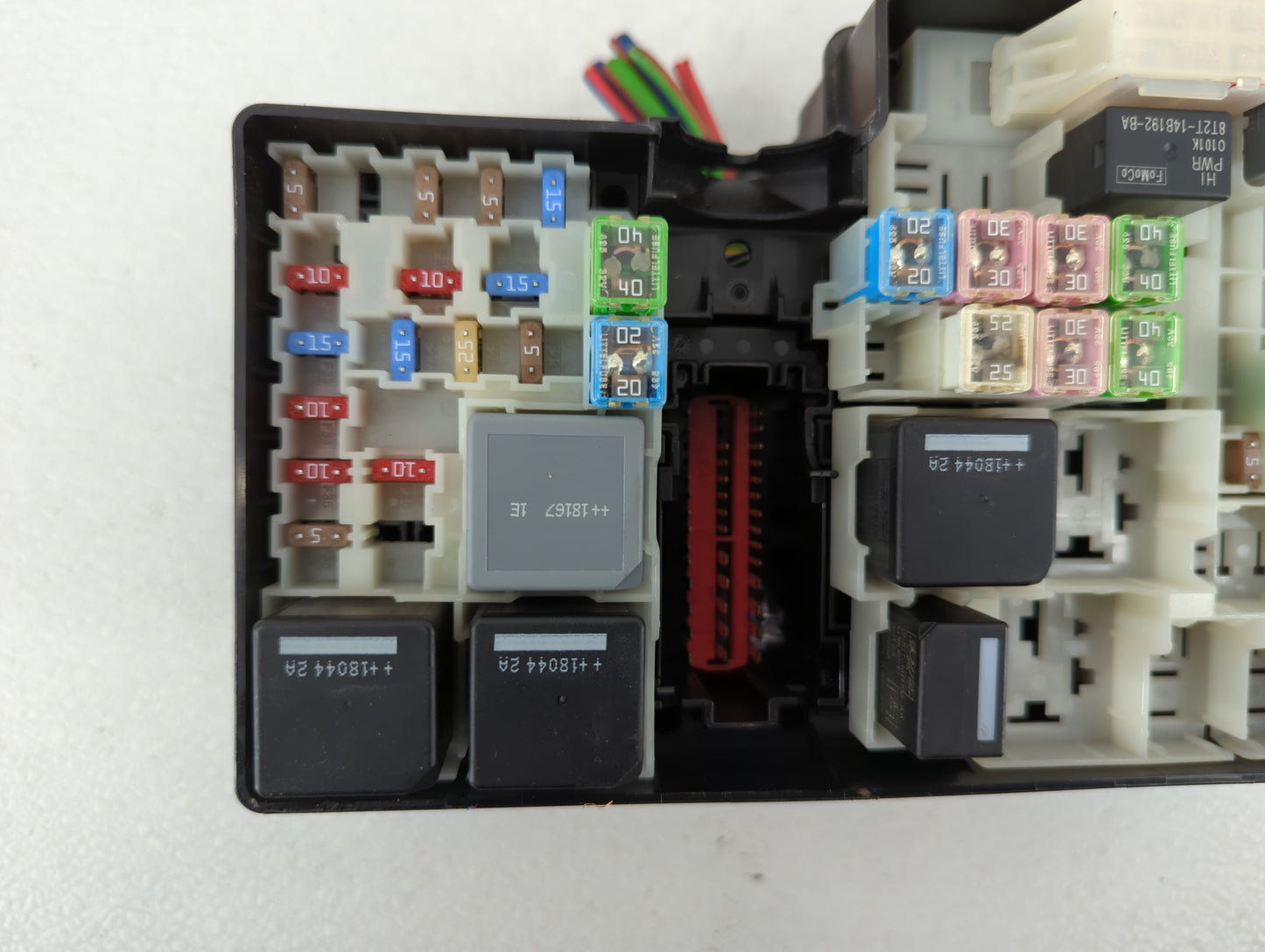 2018 Ford Escape Fusebox Fuse Box Panel Relay Module P/N:AV6T-14A142-AB AV6T-14A067-AD Fits OEM Used Auto Parts - Oemusedaut