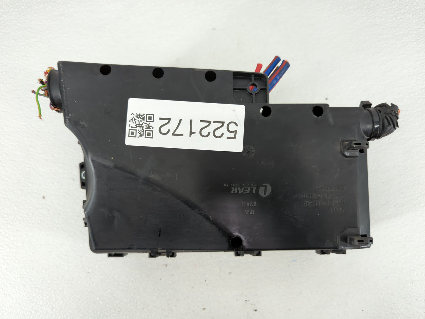 2018 Ford Escape Fusebox Fuse Box Panel Relay Module P/N:AV6T-14A142-AB AV6T-14A067-AD Fits OEM Used Auto Parts - Oemusedaut