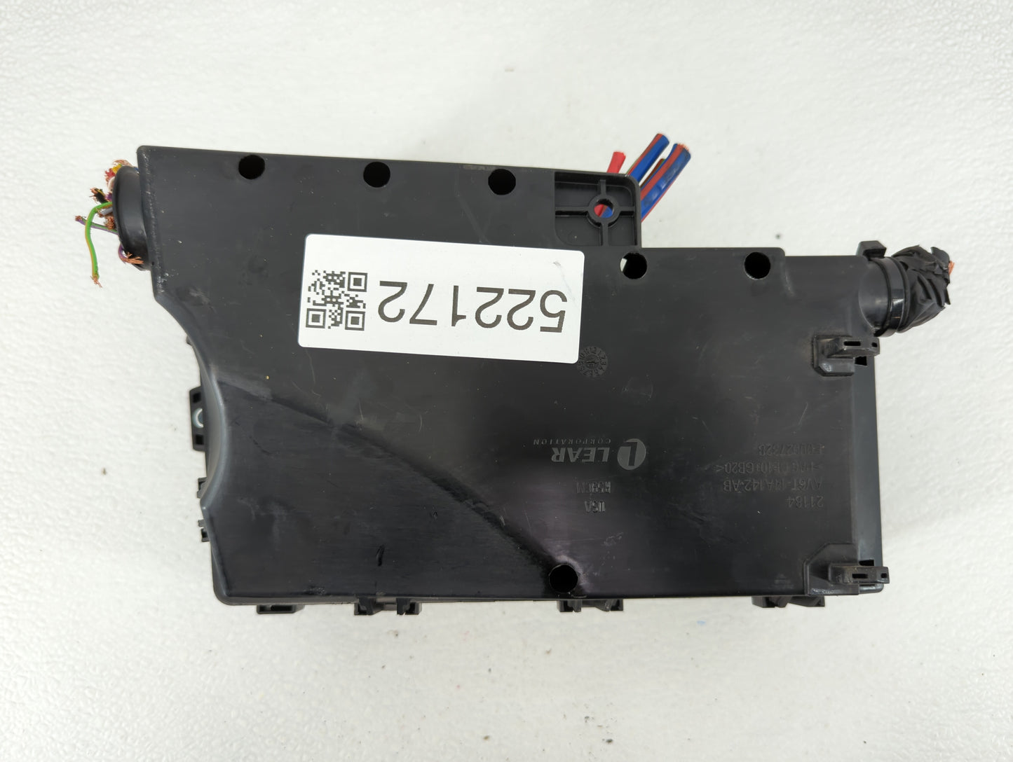 2018 Ford Escape Fusebox Fuse Box Panel Relay Module P/N:AV6T-14A142-AB AV6T-14A067-AD Fits OEM Used Auto Parts - Oemusedaut