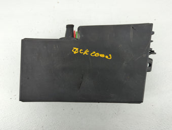 compare product 2018 Ford Escape Fusebox Fuse Box Panel Relay Module P/N:AV6T-14A067-AD AV6T-14A142-AB Fits OEM Used Auto Parts