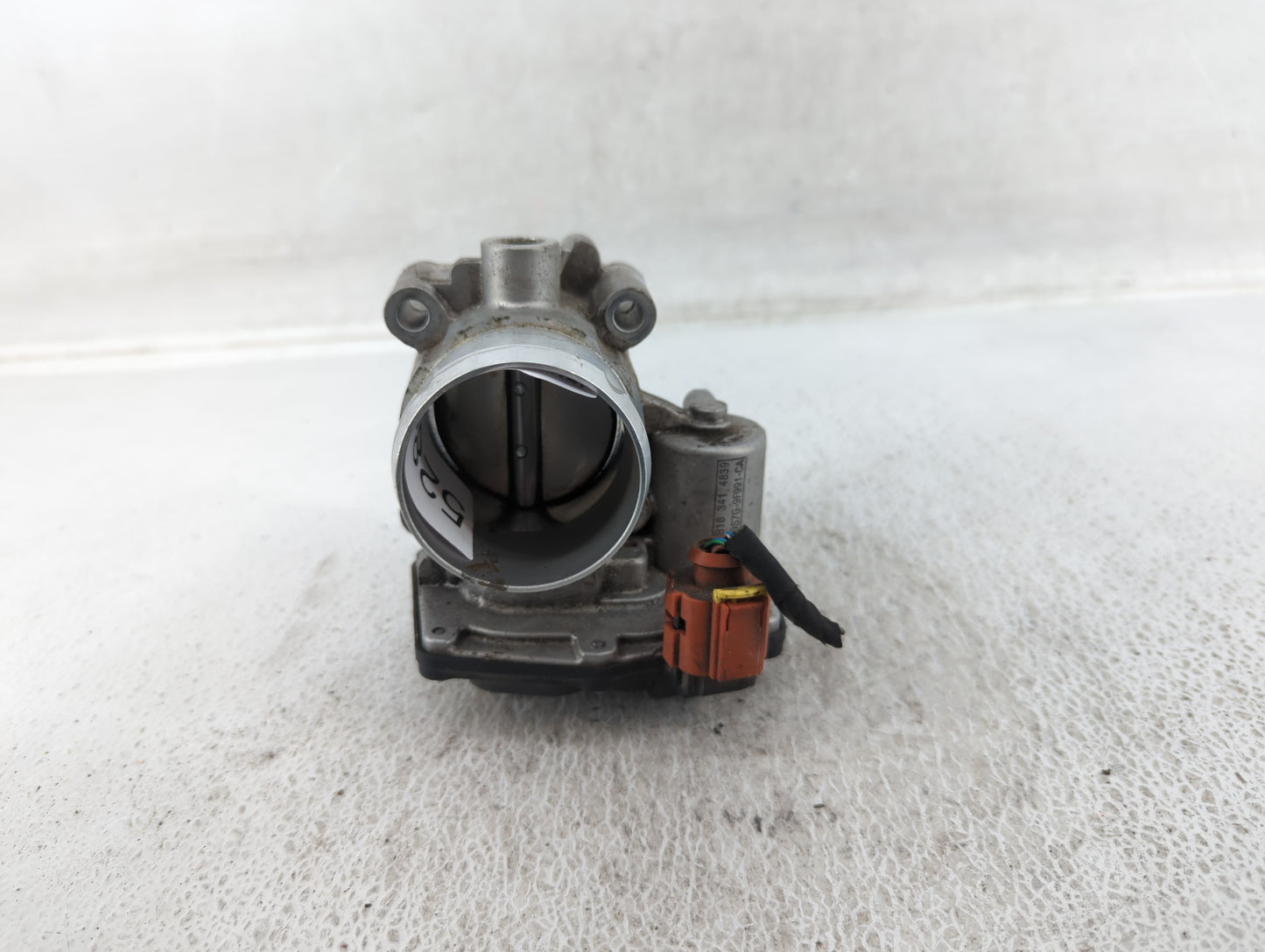 2017-2019 Ford Escape Throttle Body P/N:DS7G-9F991-CA Fits Fits 2014 2015 2016 2017 2018 2019 2020 OEM Used Auto Parts - Oem