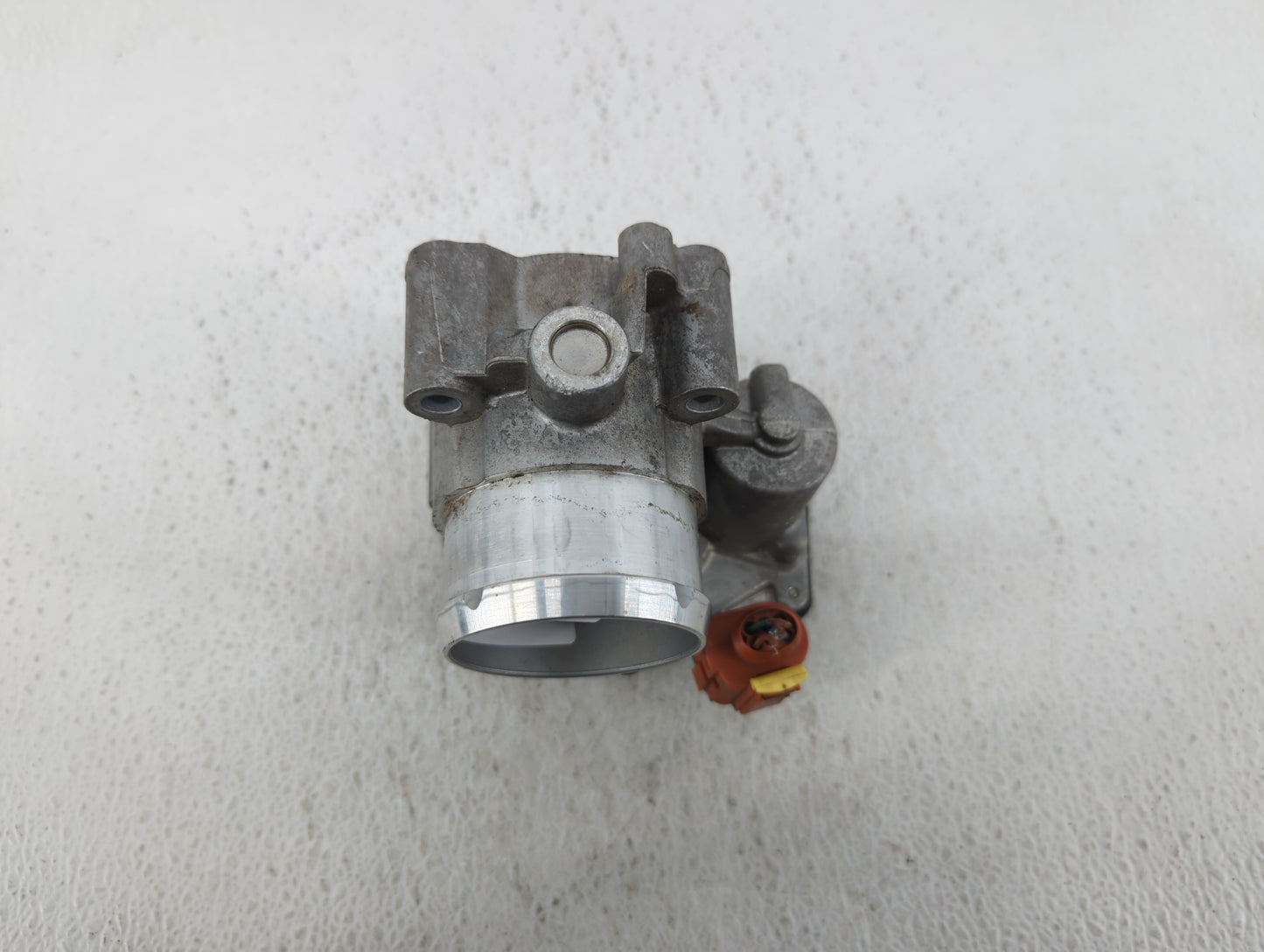 2017-2019 Ford Escape Throttle Body P/N:DS7G-9F991-CA DS7G-9F991-BB Fits Fits 2014 2015 2016 2017 2018 2019 2020 OEM Used Au