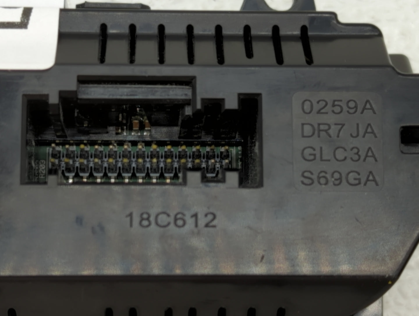 2018-2019 Ford Escape Climate Control Module Temperature AC/Heater Replacement P/N:GJ5T-18C612-CH Fits Fits 2018 2019 OEM Us