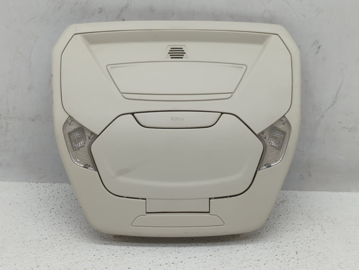 2018 Ford Escape Overhead Roof Console - Oemusedautoparts1.com