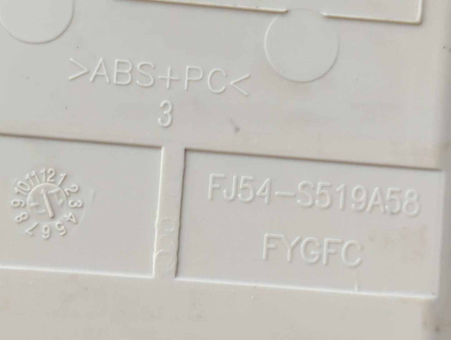 2018 Ford Escape Overhead Roof Console - Oemusedautoparts1.com