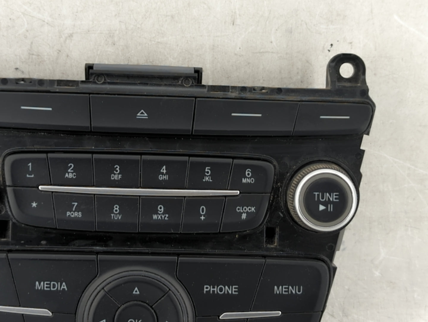 2017-2019 Ford Escape Radio AM FM Cd Player Receiver Replacement P/N:F1ET-18K811-KD Fits Fits 2015 2016 2017 2018 2019 OEM U
