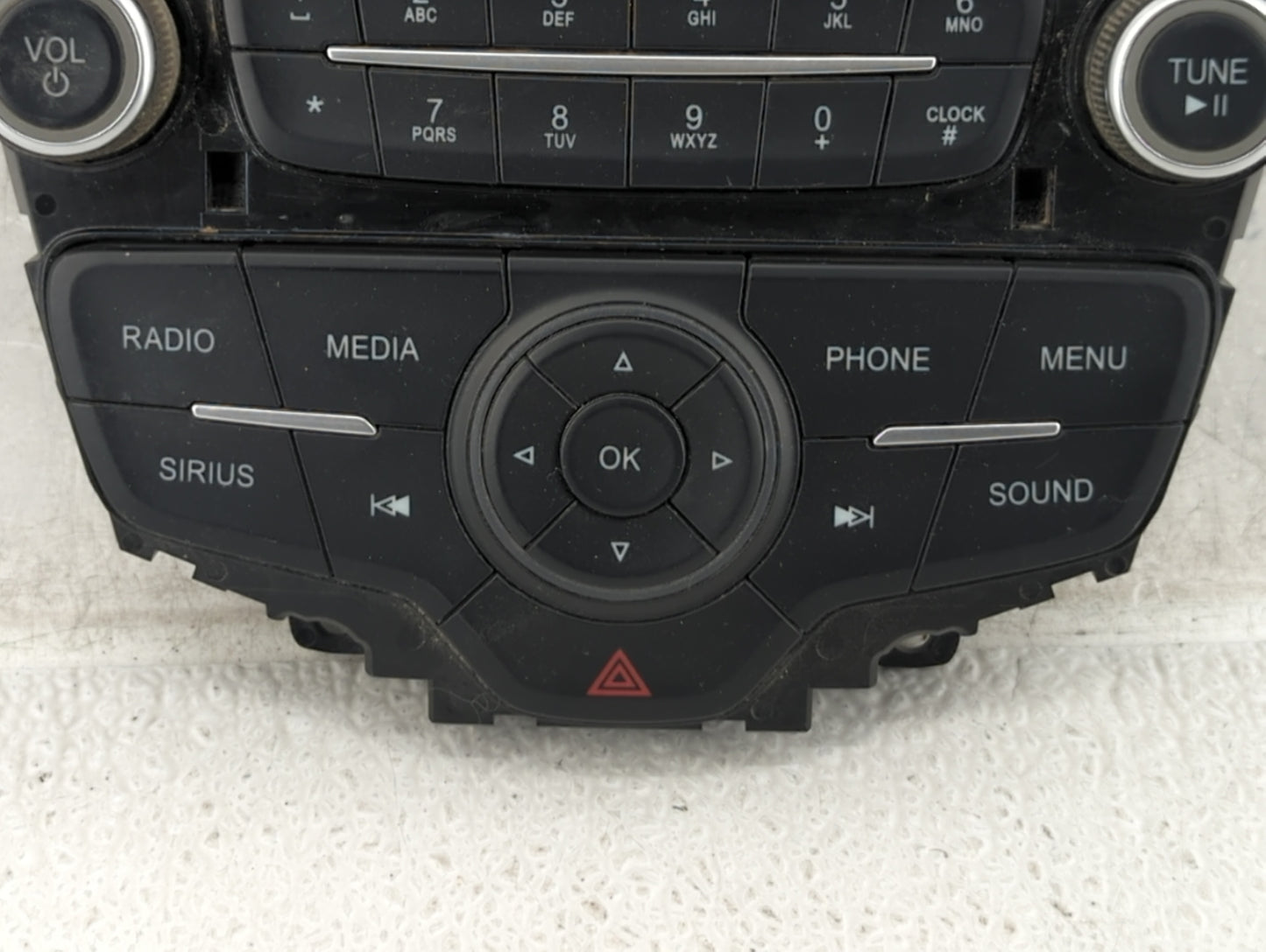 2017-2019 Ford Escape Radio AM FM Cd Player Receiver Replacement P/N:F1ET-18K811-KD Fits Fits 2015 2016 2017 2018 2019 OEM U