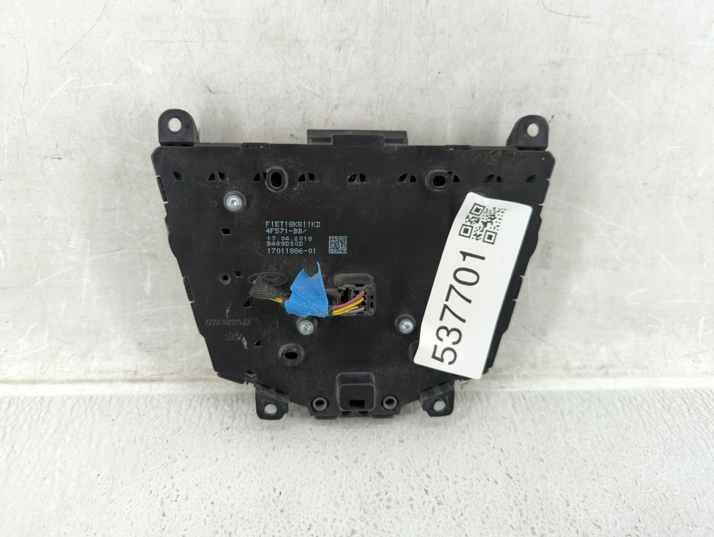 2017-2019 Ford Escape Radio AM FM Cd Player Receiver Replacement P/N:F1ET-18K811-KD Fits Fits 2015 2016 2017 2018 2019 OEM U