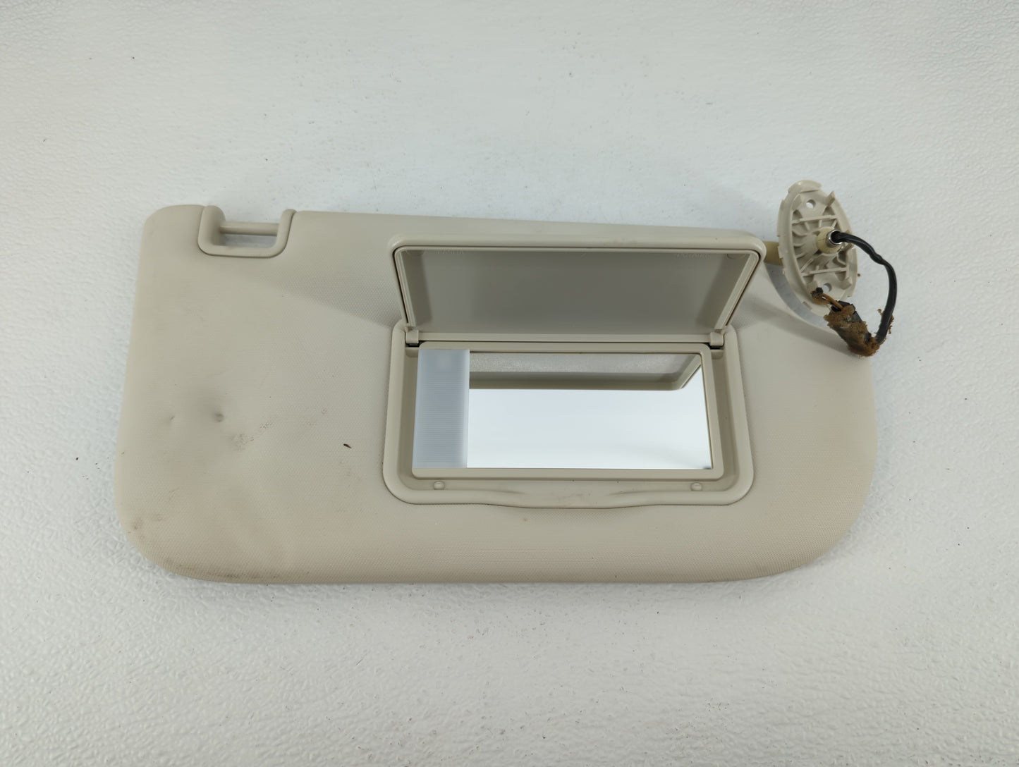 2013-2019 Ford Escape Sun Visor Shade Replacement Passenger Right Mirror Fits Fits 2013 2014 2015 2016 2017 2018 2019 OEM Us