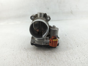 2017-2019 Ford Escape Throttle Body P/N:DS7G-9F991-CA B18 044 4353 Fits Fits 2014 2015 2016 2017 2018 2019 2020 OEM Used Aut