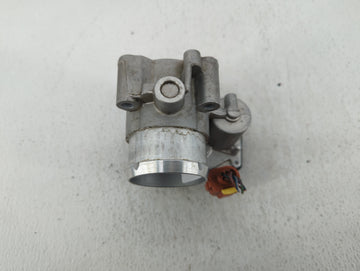 2017-2019 Ford Escape Throttle Body P/N:DS7G-9F991-CA B18 044 4353 Fits Fits 2014 2015 2016 2017 2018 2019 2020 OEM Used Auto Parts