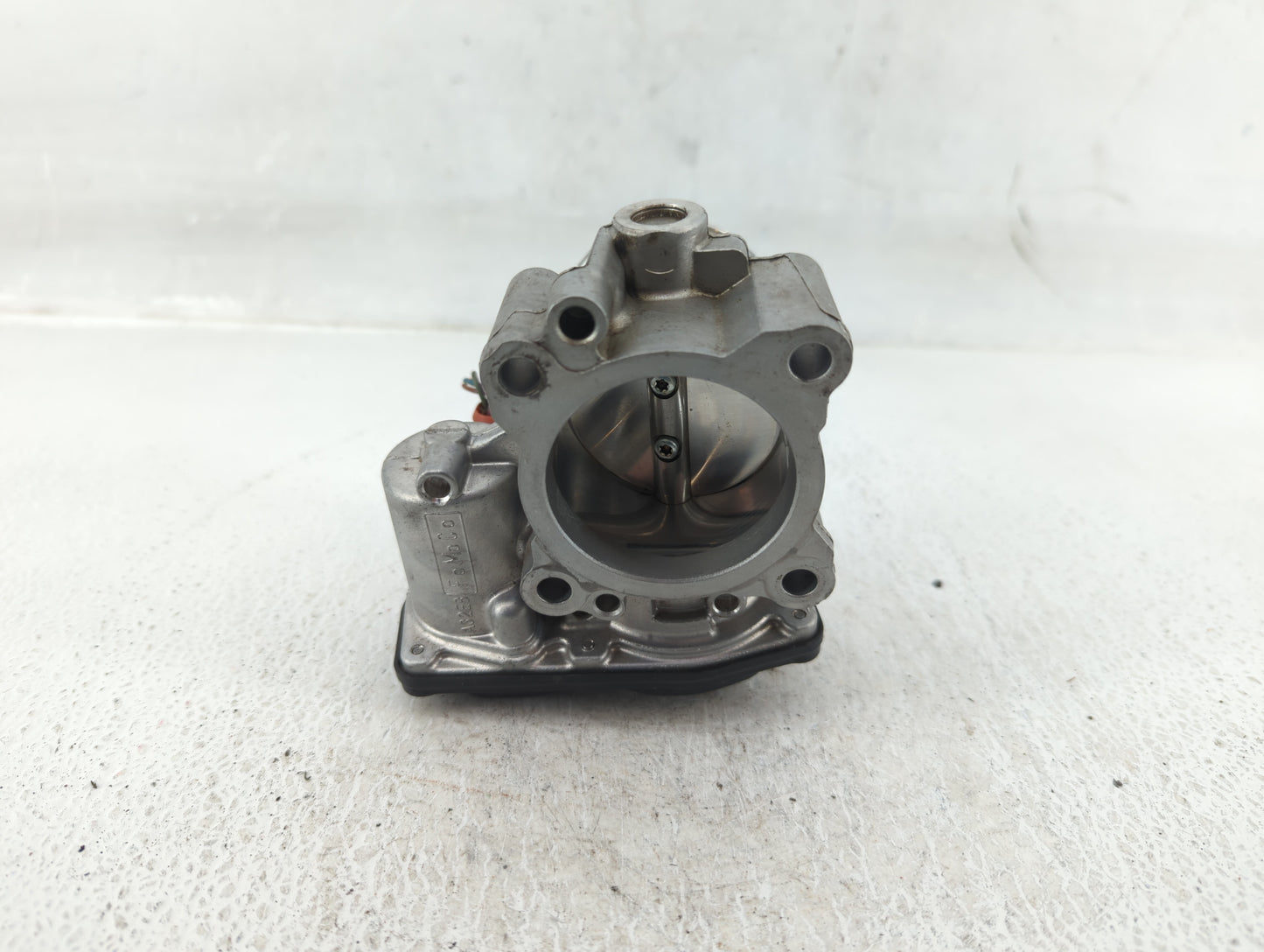 2017-2019 Ford Escape Throttle Body P/N:DS7G-9F991-CA B18 044 4353 Fits Fits 2014 2015 2016 2017 2018 2019 2020 OEM Used Aut