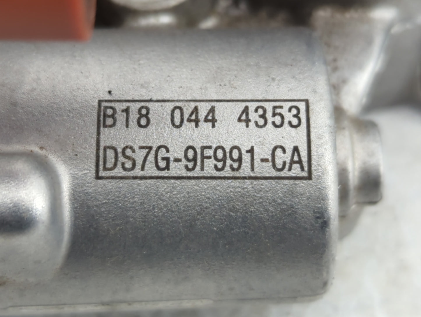 2017-2019 Ford Escape Throttle Body P/N:DS7G-9F991-CA B18 044 4353 Fits Fits 2014 2015 2016 2017 2018 2019 2020 OEM Used Aut