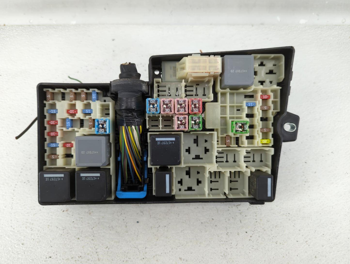 2018 Ford Escape Fusebox Fuse Box Panel Relay Module P/N:AV6T-14A067-AD Fits OEM Used Auto Parts - Oemusedautoparts1.com