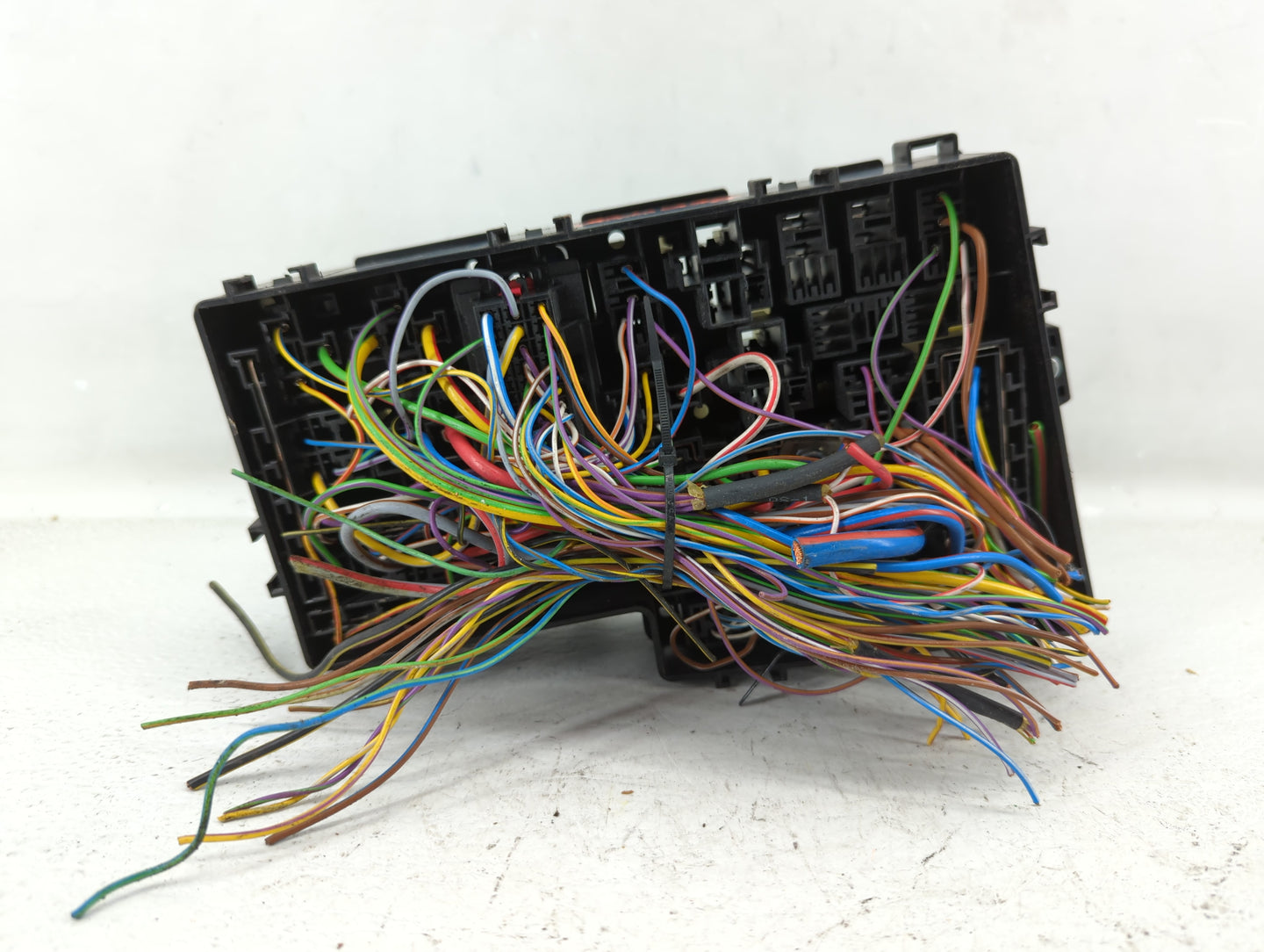 2018 Ford Escape Fusebox Fuse Box Panel Relay Module P/N:AV6T-14A067-AD Fits OEM Used Auto Parts - Oemusedautoparts1.com