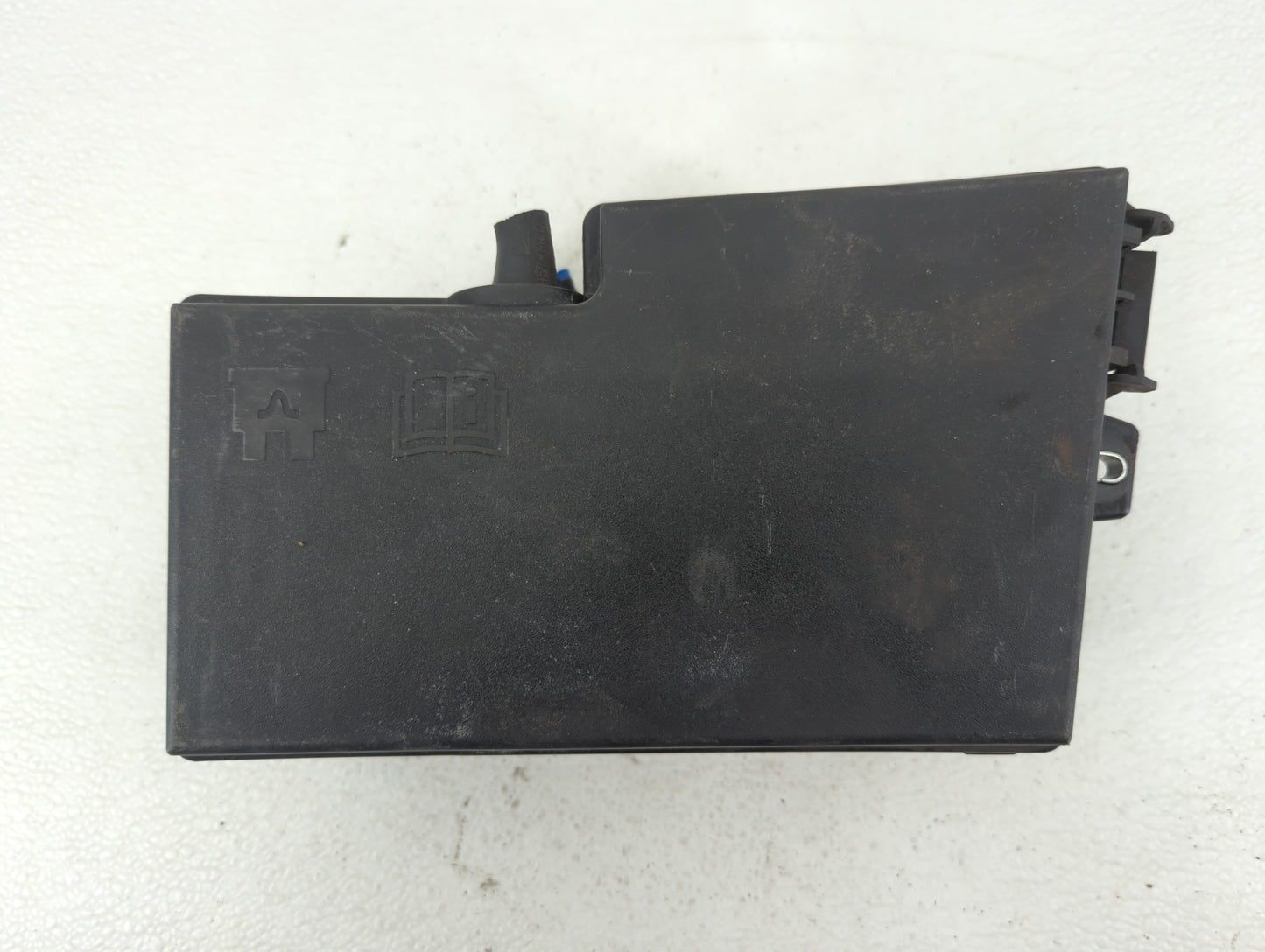2018 Ford Escape Fusebox Fuse Box Panel Relay Module P/N:AV6T-14A067-AD AV6T-14A142-AB Fits OEM Used Auto Parts - Oemusedaut