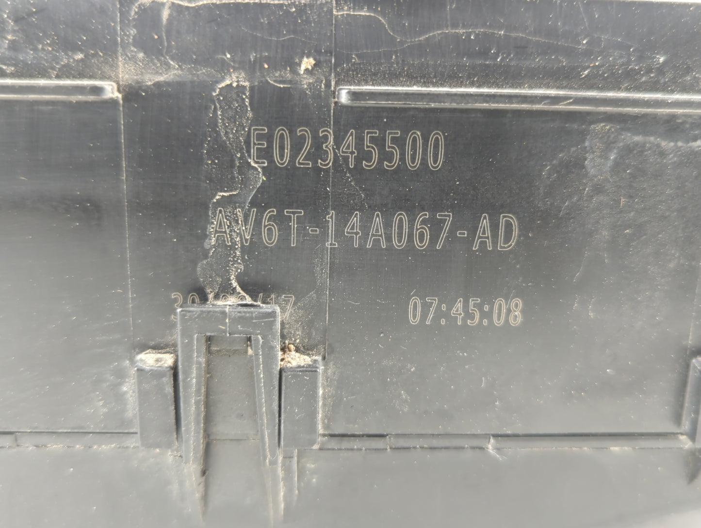 2018 Ford Escape Fusebox Fuse Box Panel Relay Module P/N:AV6T-14A067-AD AV6T-14A142-AB Fits OEM Used Auto Parts - Oemusedaut