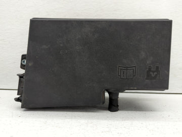 2018 Ford Escape Fusebox Fuse Box Panel Relay Module P/N:AV6T-14A067-AD AV6T-14A142-AB Fits OEM Used Auto Parts - Oemusedaut