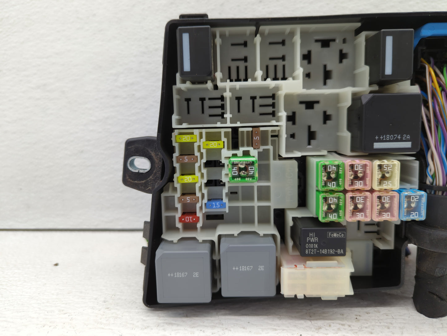 2018 Ford Escape Fusebox Fuse Box Panel Relay Module P/N:AV6T-14A067-AD AV6T-14A142-AB Fits OEM Used Auto Parts - Oemusedaut