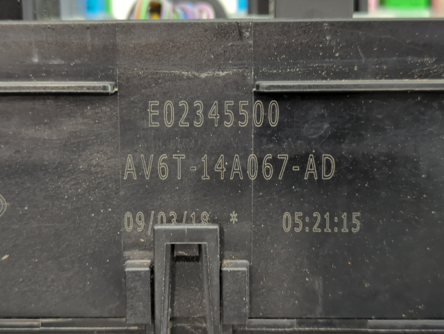 2018 Ford Escape Fusebox Fuse Box Panel Relay Module P/N:AV6T-14A067-AD AV6T-14A142-AB Fits OEM Used Auto Parts - Oemusedaut