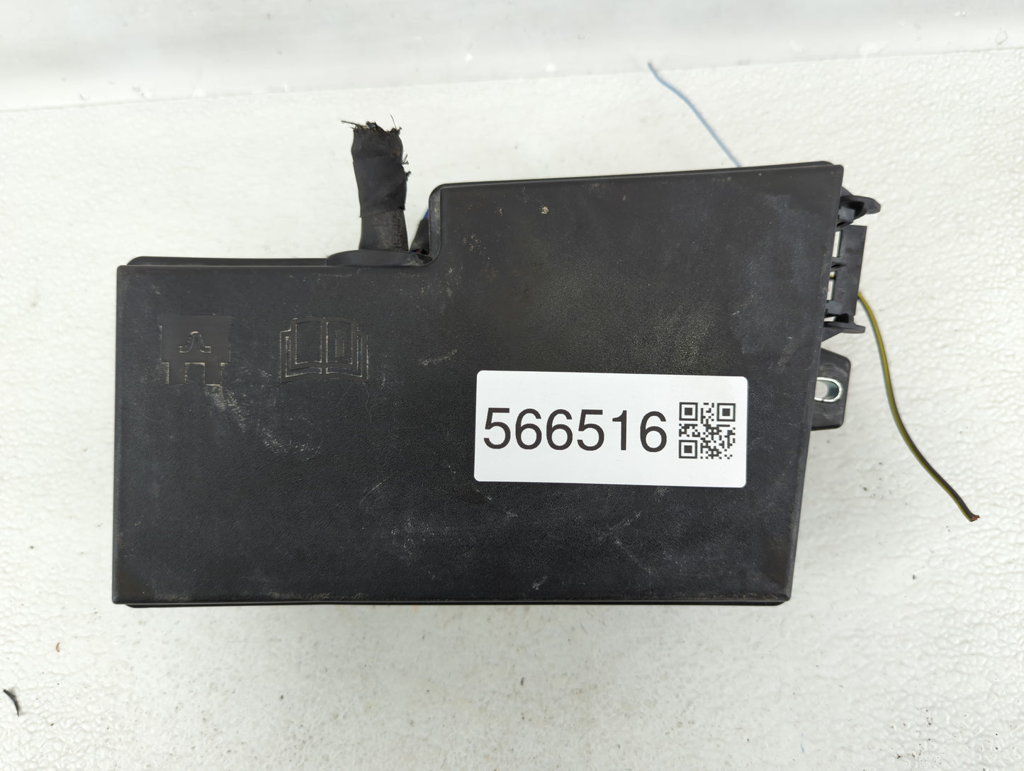 2018 Ford Escape Fusebox Fuse Box Panel Relay Module P/N:AV6T-14A142-AB Fits OEM Used Auto Parts - Oemusedautoparts1.com