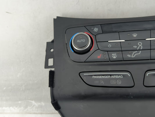2018-2019 Ford Escape Climate Control Module Temperature AC/Heater Replacement P/N:GJ5T-18C612-CH Fits Fits 2018 2019 OEM Used Auto Parts