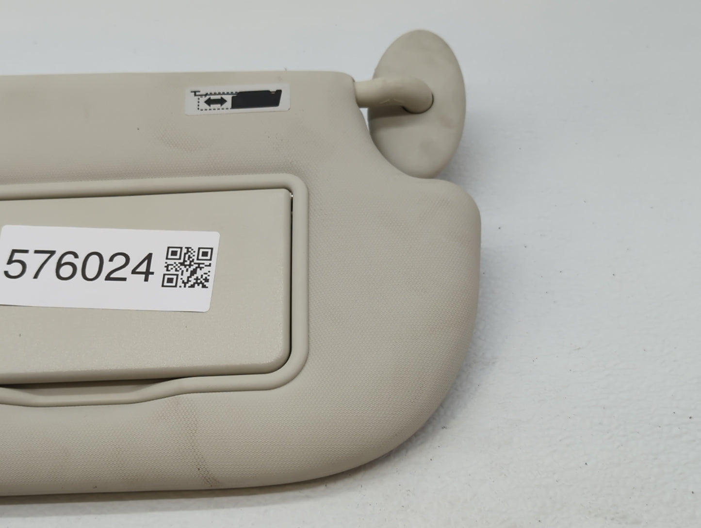 2013-2019 Ford Escape Sun Visor Shade Replacement Passenger Right Mirror Fits Fits 2013 2014 2015 2016 2017 2018 2019 OEM Us