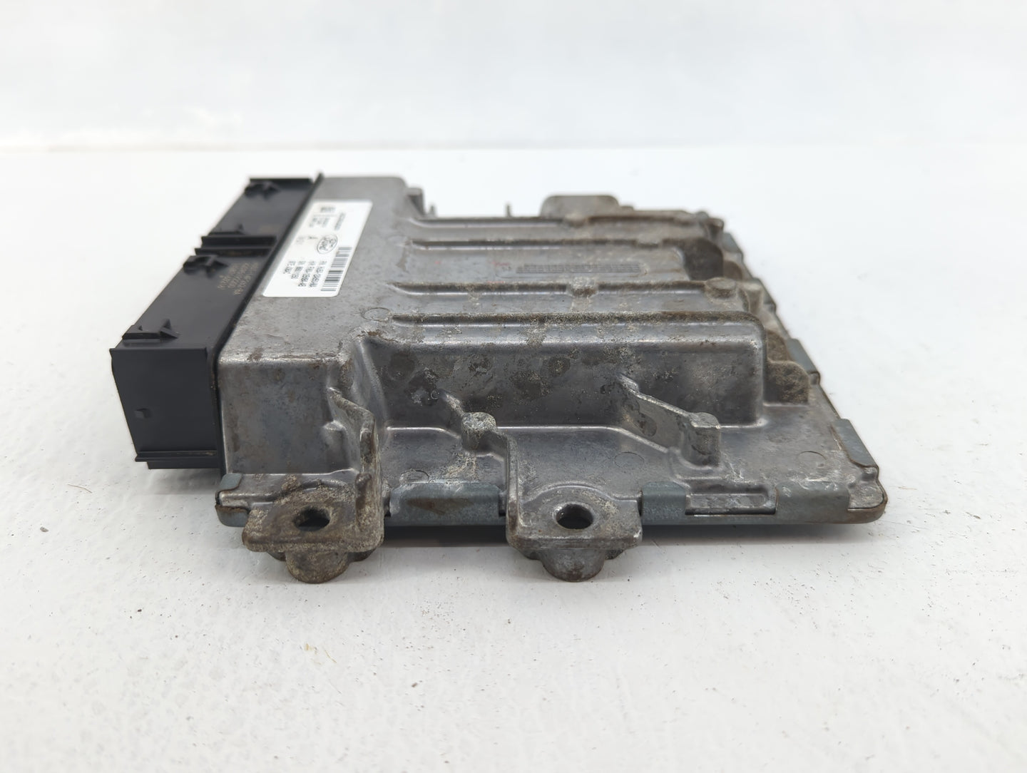 2017-2018 Ford Escape PCM Engine Control Computer ECU ECM PCU OEM P/N:HJ5A-12A650-MA Fits Fits 2017 2018 OEM Used Auto Parts
