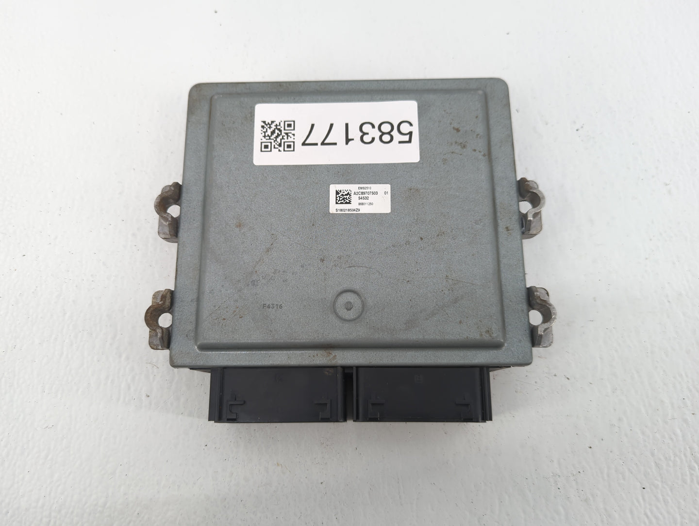 2017-2018 Ford Escape PCM Engine Control Computer ECU ECM PCU OEM P/N:HJ5A-12A650-MA Fits Fits 2017 2018 OEM Used Auto Parts