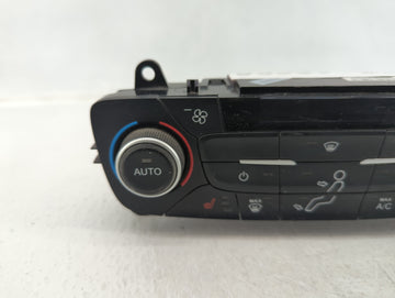 2018-2019 Ford Escape Climate Control Module Temperature AC/Heater Replacement P/N:GJ5T-18C612-CJ Fits Fits 2018 2019 OEM Used Auto Parts