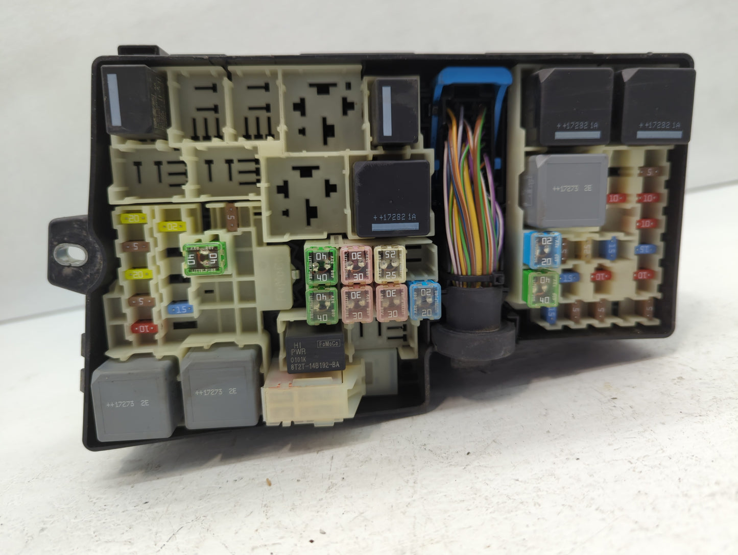 2018 Ford Escape Fusebox Fuse Box Panel Relay Module P/N:AV6T-14A067-AD Fits OEM Used Auto Parts - Oemusedautoparts1.com