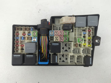 2018 Ford Escape Fusebox Fuse Box Panel Relay Module P/N:AV6T-14A067-AD AV6T-14A142-AB Fits OEM Used Auto Parts - Oemusedaut