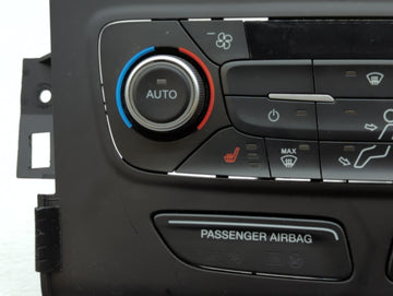 2018-2019 Ford Escape Climate Control Module Temperature AC/Heater Replacement P/N:GJ5T-18C612-CH Fits Fits 2018 2019 OEM Used Auto Parts