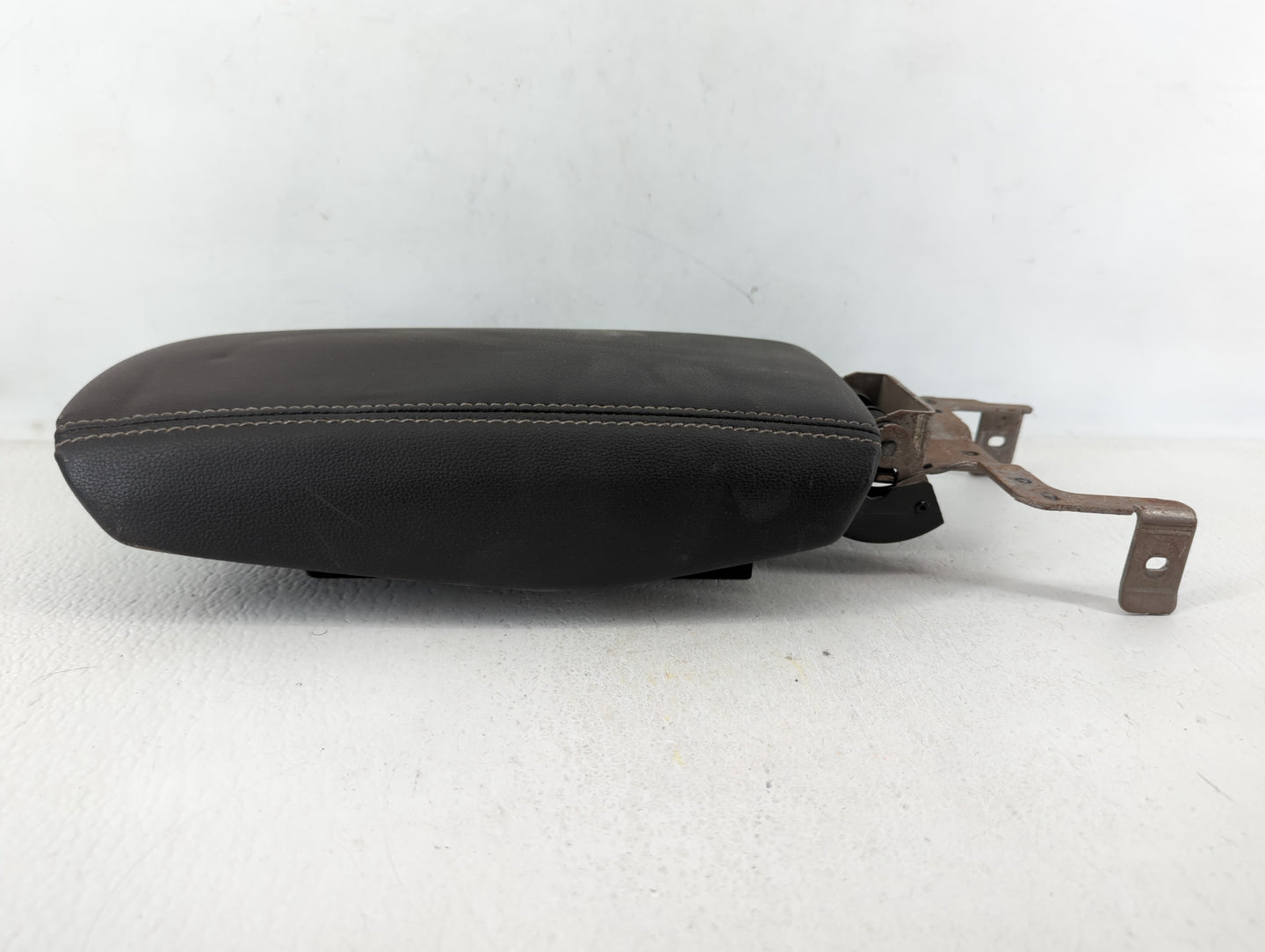 2018 Ford Escape Center Console Armrest Cover Lid Black - Oemusedautoparts1.com