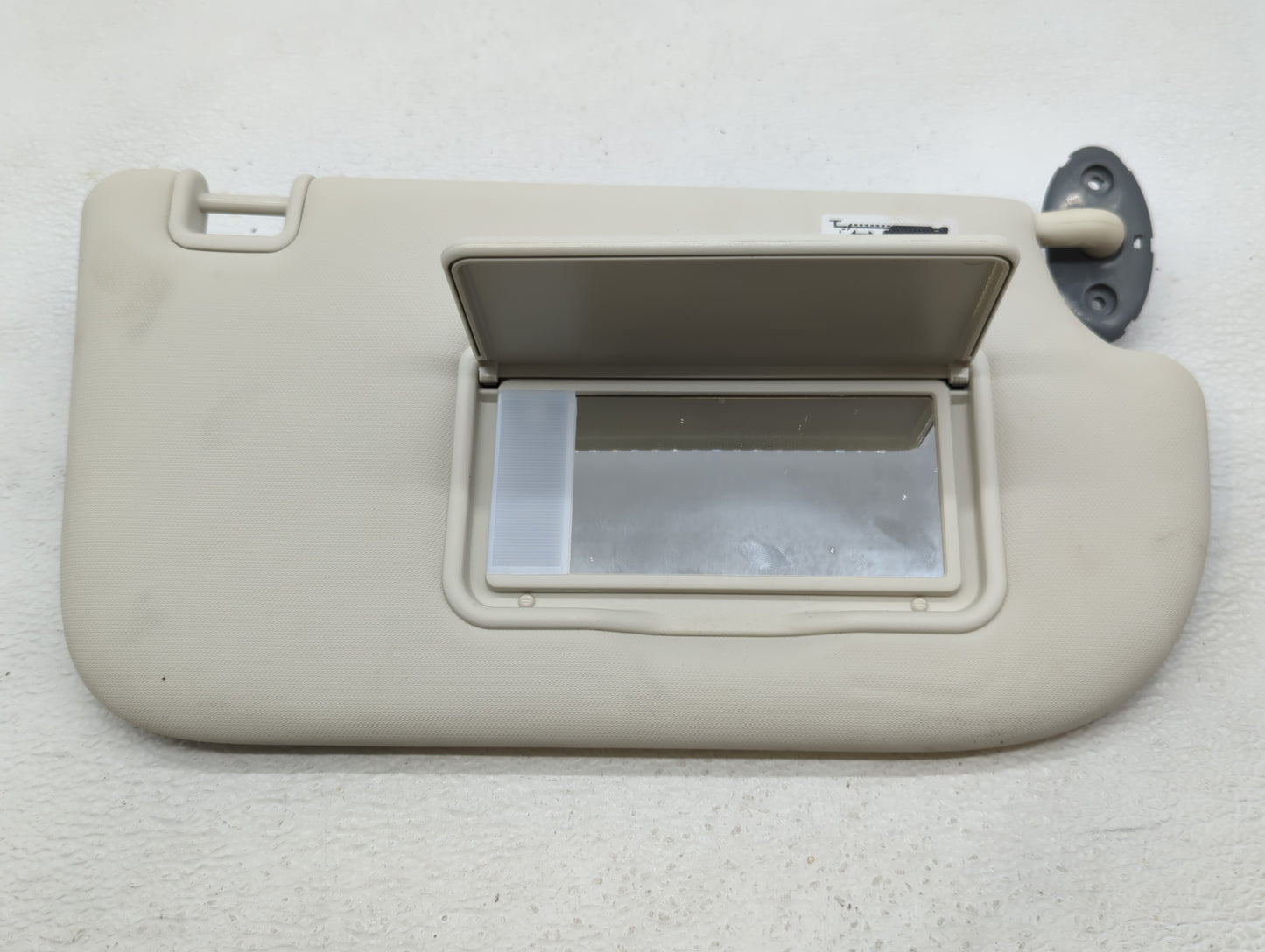2013-2019 Ford Escape Sun Visor Shade Replacement Passenger Right Mirror Fits Fits 2013 2014 2015 2016 2017 2018 2019 OEM Us