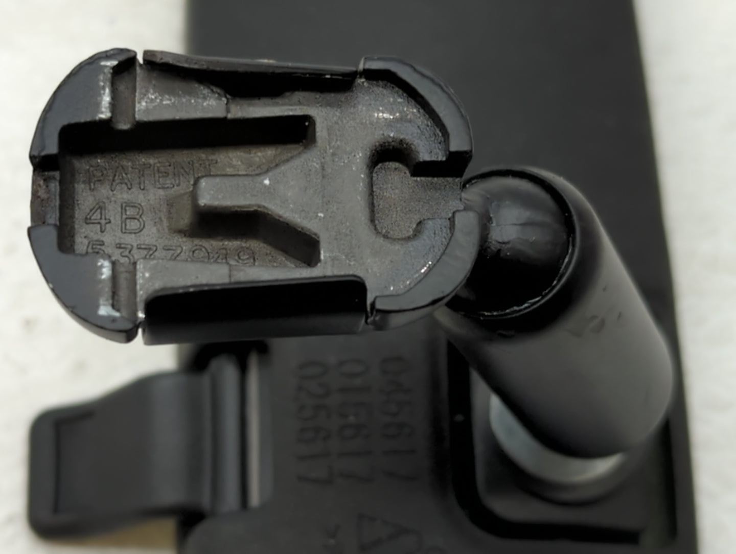 2017-2019 Ford Escape Interior Rear View Mirror Replacement OEM P/N:E11045617 E11015617 Fits Fits 2015 2016 2017 2018 2019 O