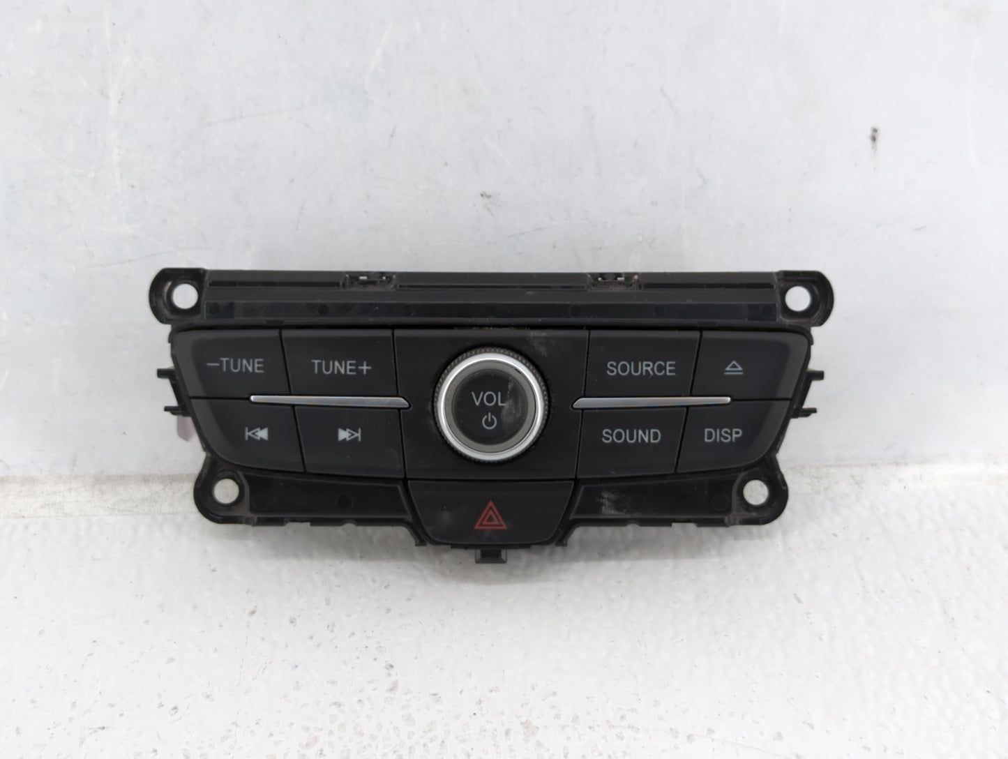 2017-2019 Ford Escape Am Fm Cd Player Radio Receiver - Oemusedautoparts1.com