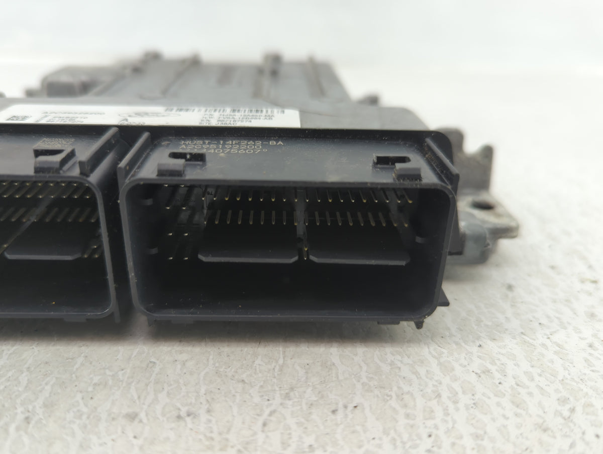 2017-2019 Ford Escape PCM Engine Control Computer ECU ECM PCU OEM P/N:HJ5A-12A650-MA Fits 2017 2018 2019 OEM Used Auto Parts